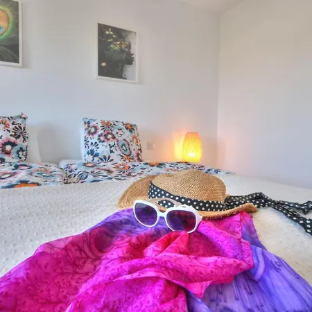 18 Monte B, Miraflores, 2 Pools, Peaceful Views Διαμέρισμα